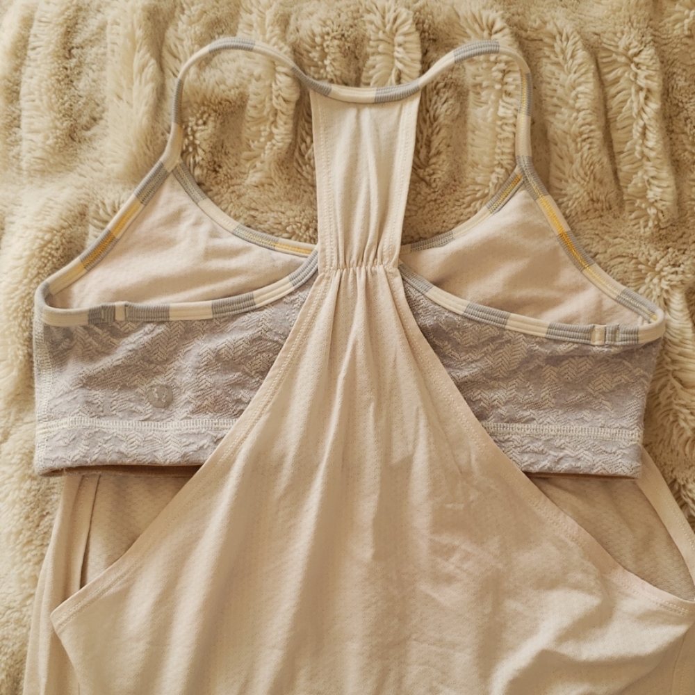 Lululemon Banded Tank with Built In Bra